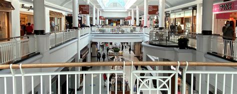 towson town mall lease